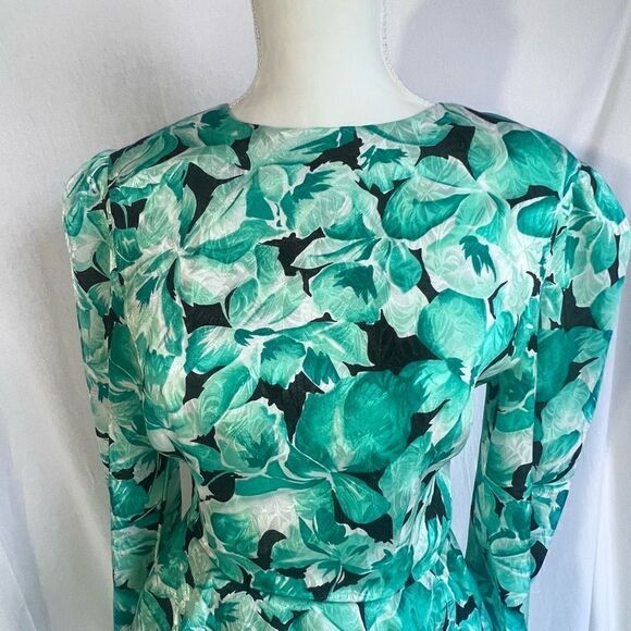 Vintage Handmade long sleeve peplum pencil dress - Picture 2 of 3